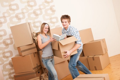 Flexible scheduling options for Man and Van services in London